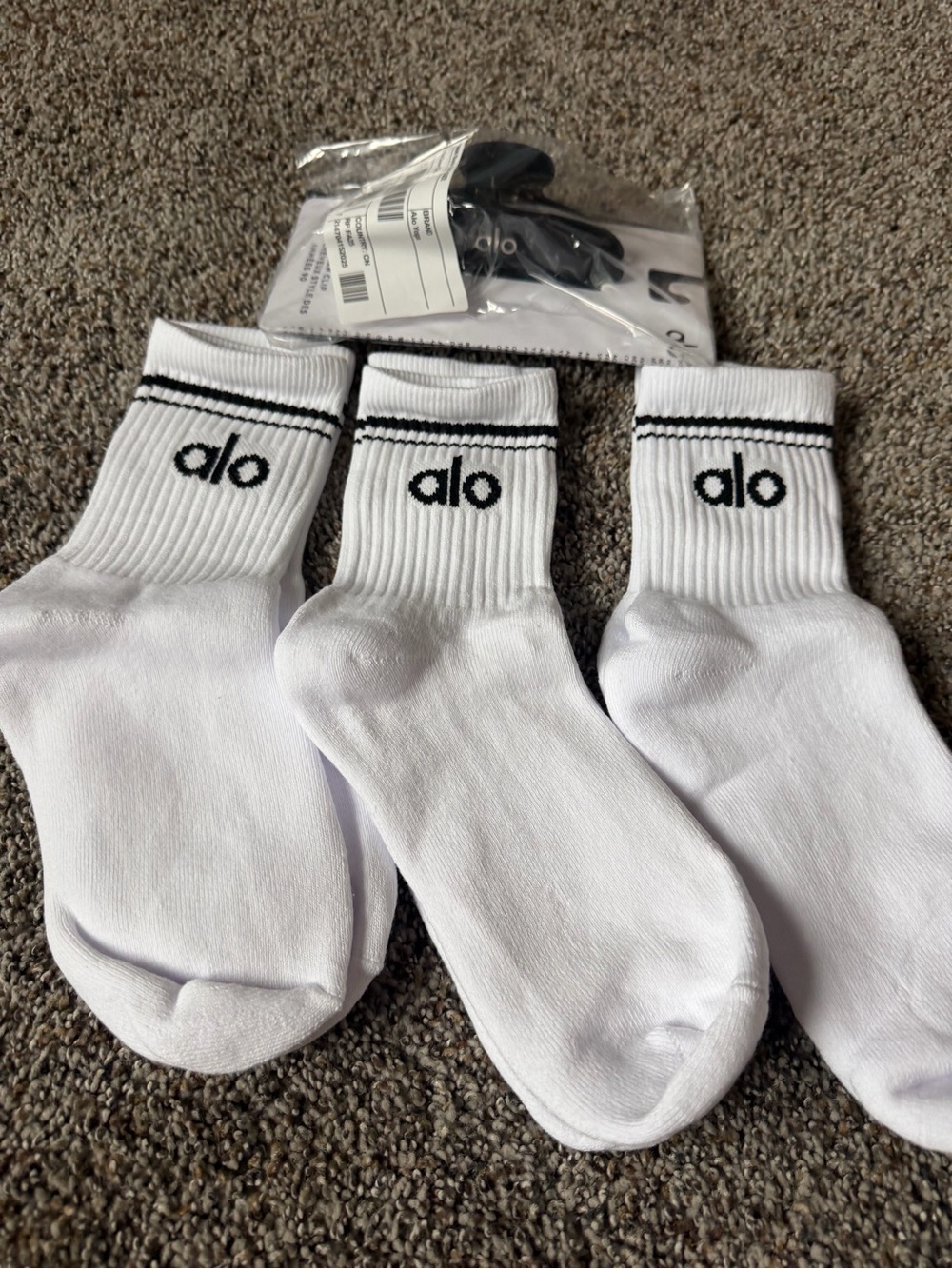 3 Alo yoga half crew white socks and 1 black hair claw clip bundle set